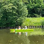 אוהל מפואר Liva Park Nature *